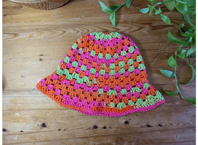 Spring Granny - Bucket hat